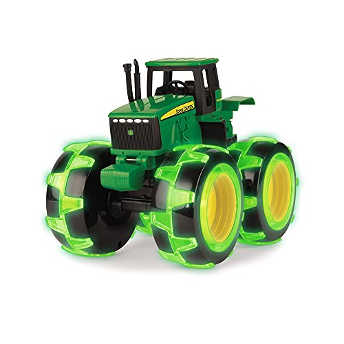 TOMY 46434 37792 Spielzeugtraktor John Deere Monster Treads, Traktor mit leuchtenden Rädern in NEON-Grün, zum Spielen und...